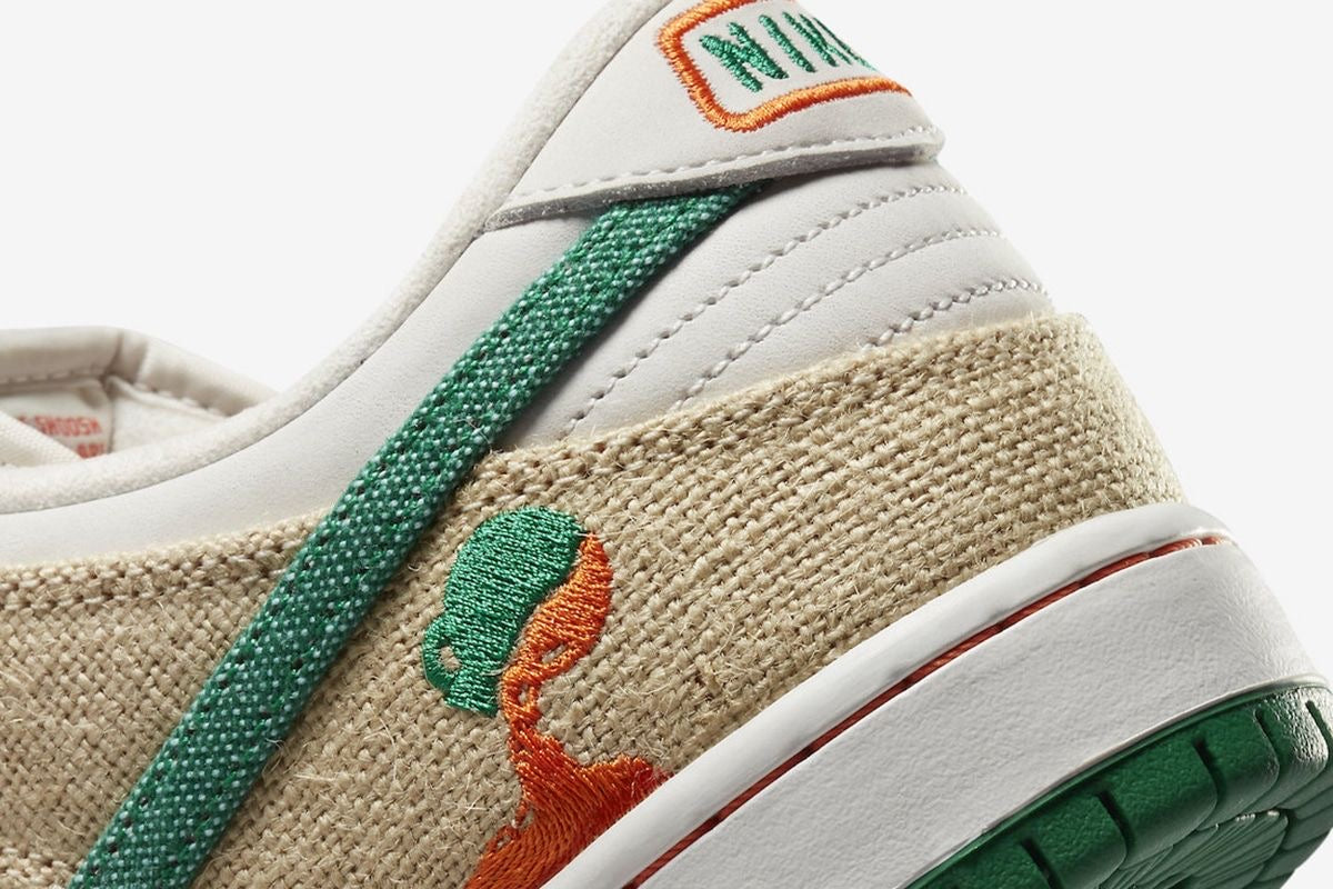 NIKE x JARRITOS SB DUNK LOW