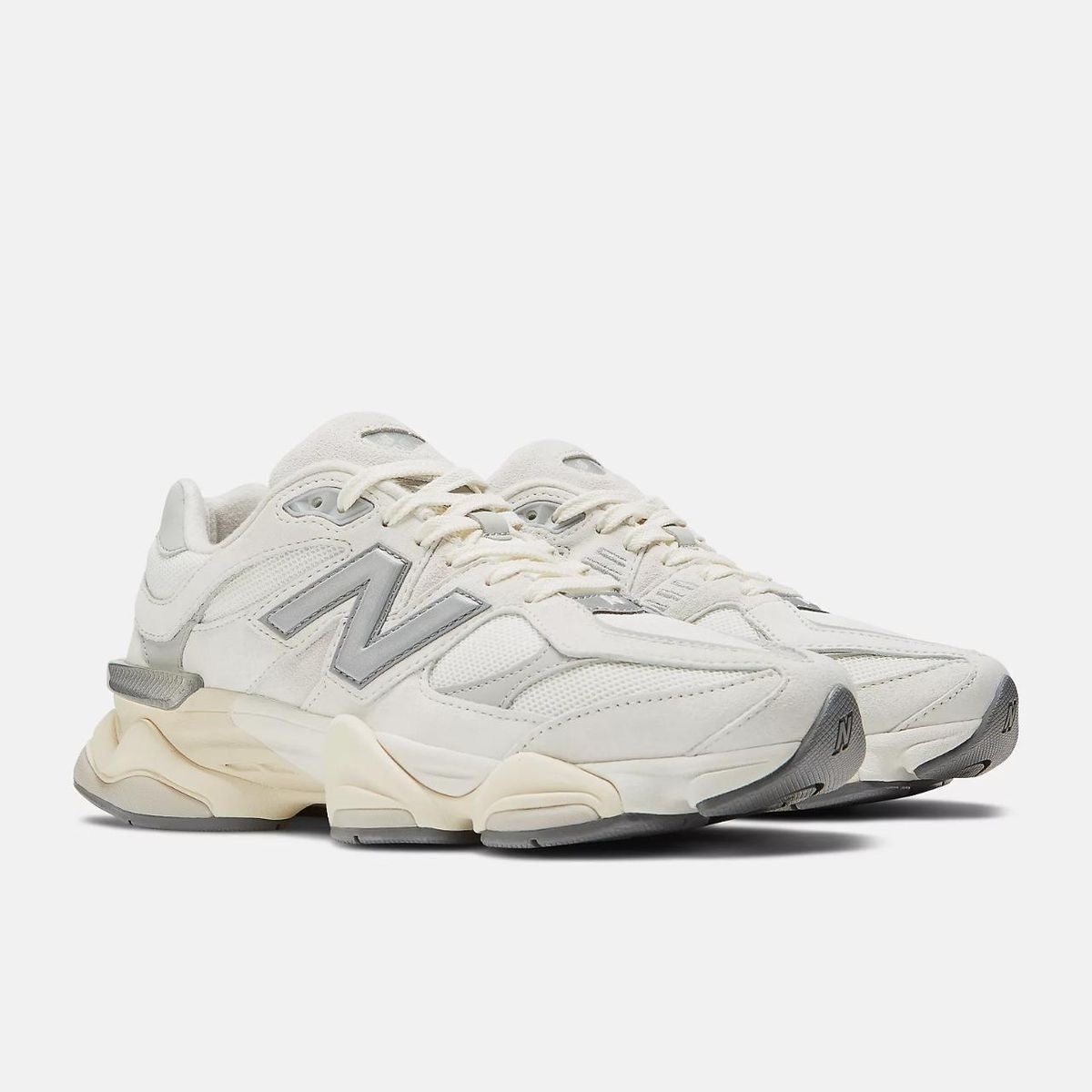 NEW BALANCE 9060 | Sea Salt & Concrete Metallic