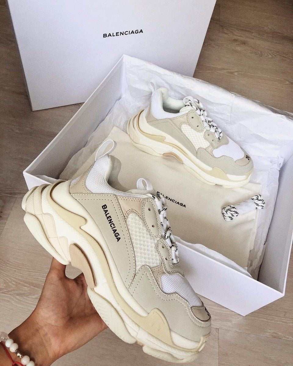 BALENCIAGA | Triple S
